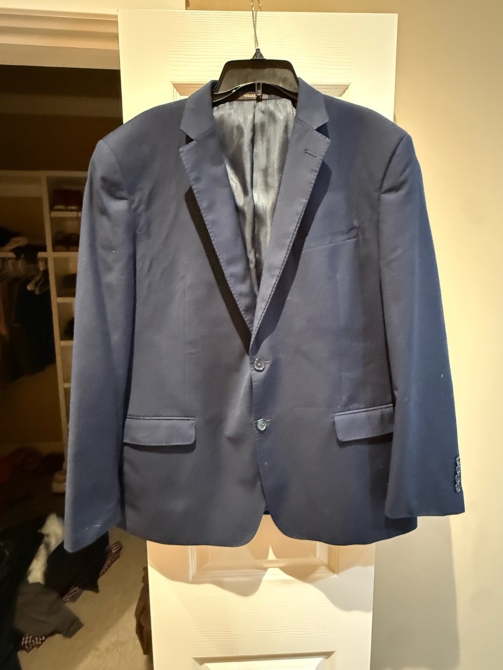 Slim Fit Navy Men's Two-Button Suit Jacket